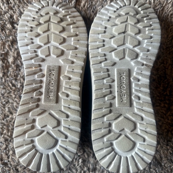 Hey Dude - Picture 3 of 5